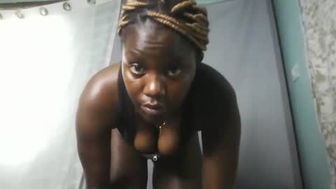 sweet69berry online show from December 1, 7:13 am