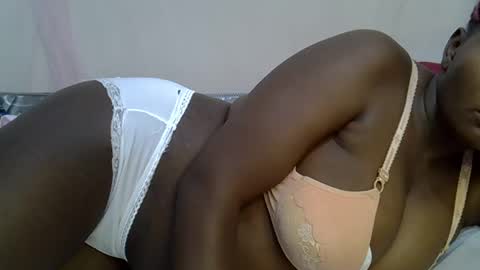 Cecee online show from May 16, 2:41 am