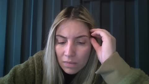 Sweet  alana online show from September 29, 11:59 am