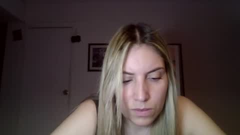 Sweet  alana online show from October 21, 11:05 pm