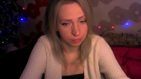 Snapshot of sweet__dany chatting on January 14, 12:05 am Sweet Dany online show from January 14, 12:05 am