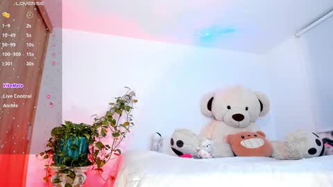 Snapshot of sweet__little_doll chatting on October 11, 10:25 am LISSA online show from October 11, 10:25 am