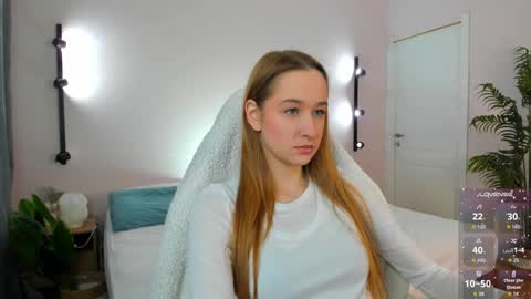 Monica  GTM 3MoTuWeFrSa 500pm-1000pm  online show from March 24, 12:37 am