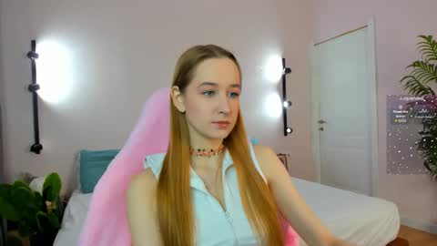 Monica  GTM 3MoTuWeFrSa 500pm-1000pm  online show from March 30, 12:55 am