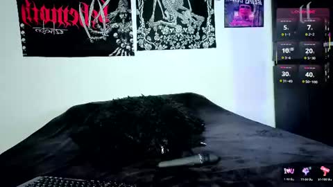 Snapshot of sweet__natashaa chatting on July 17, 10:47 pm Natasha independent modelo online show from July 17, 10:47 pm