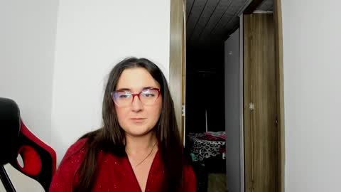sweet__suck69bitch online show from February 6, 1:49 am