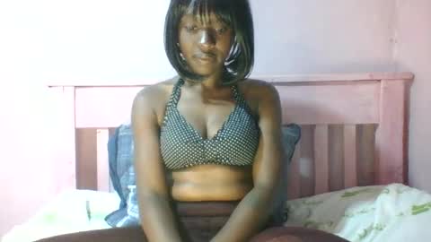 Snapshot of sweet_aaliya chatting on June 19, 6:56 pm Aaliya online show from June 19, 6:56 pm