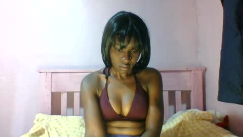 Snapshot of sweet_aaliya chatting on June 24, 6:01 am Aaliya online show from June 24, 6:01 am