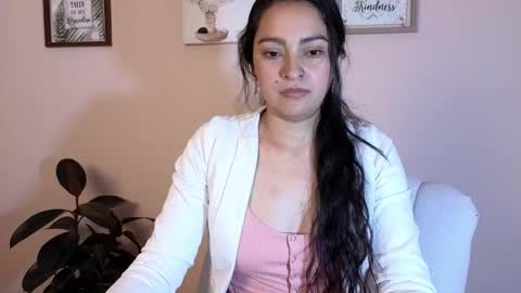 sweet_ahinara online show from January 24, 10:30 pm