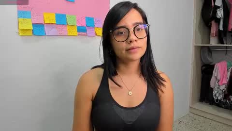 Snapshot of sweet_ailin chatting on January 13, 7:08 pm sweet_ailin online show from January 13, 7:08 pm