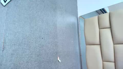 Amye  online show from September 18, 7:05 pm