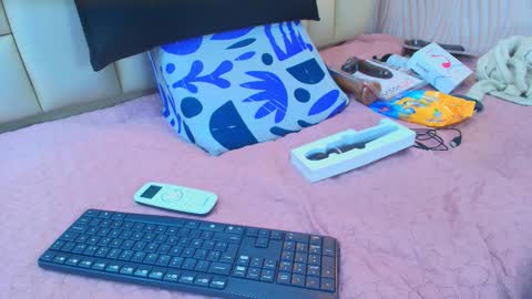 Amye  online show from October 11, 7:12 pm