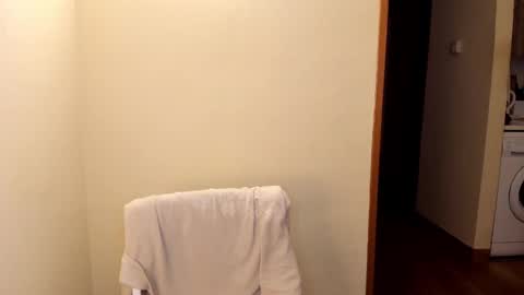 Snapshot of sweet_angel_a chatting on February 5, 12:04 am Ann - your sweet girl online show from February 5, 12:04 am