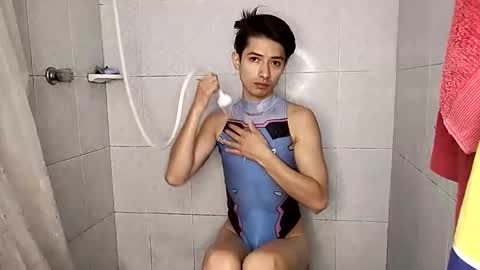 Snapshot of sweet_angels0 chatting on February 5, 2:40 am Andy online show from February 5, 2:40 am