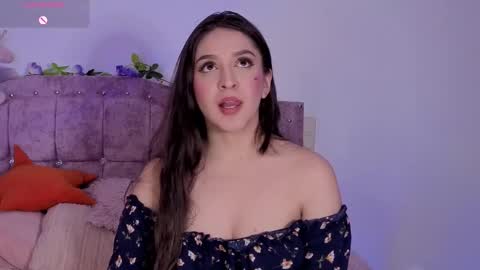 Snapshot of sweet_anllela chatting on November 1, 2:57 am Sthefany Lauren Independent Model online show from November 1, 2:57 am