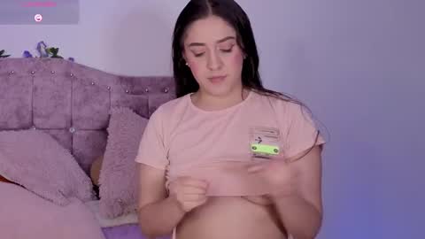 Snapshot of sweet_anllela chatting on November 26, 2:23 am Sthefany Lauren Independent Model online show from November 26, 2:23 am