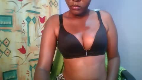 Snapshot of sweet_arianna_ chatting on November 10, 7:02 pm timaya online show from November 10, 7:02 pm