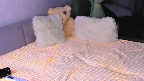 Snapshot of sweet_barbe chatting on October 27, 3:38 pm Alice online show from October 27, 3:38 pm