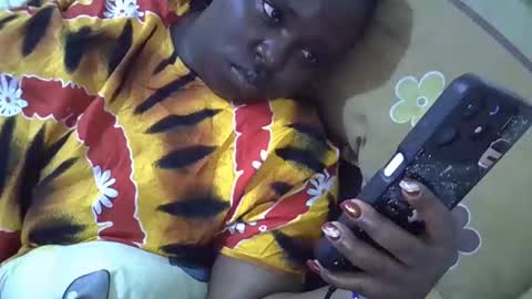 Queen online show from September 9, 7:41 am