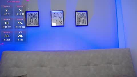 Bella Valery online show from November 17, 10:37 pm