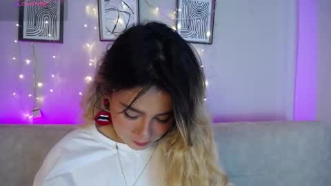 Bella Valery online show from March 14, 10:15 pm