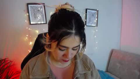 Bella Valery online show from March 20, 1:16 pm
