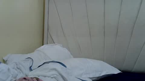 Snapshot of sweet_bellah66 chatting on July 23, 8:01 am Bellah online show from July 23, 8:01 am