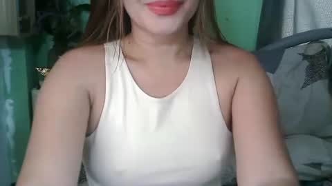 sweet_berries88 online show from February 9, 3:32 am