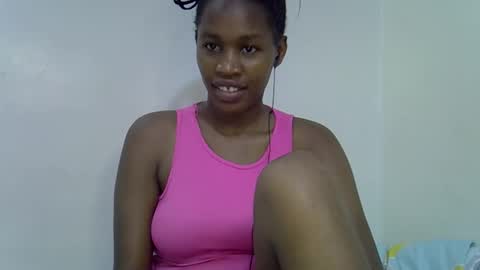 sweet_brown9 online show from October 18, 10:21 pm