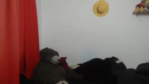 Bubbles online show from February 23, 11:04 pm