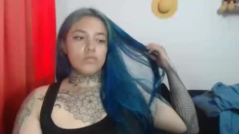 Bubbles online show from February 26, 9:58 pm