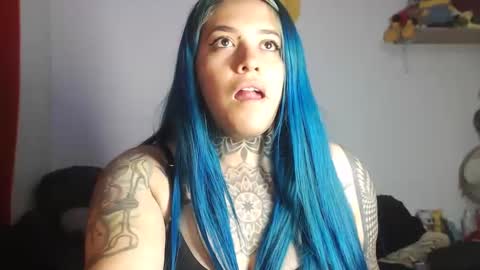 Bubbles online show from September 9, 11:15 pm