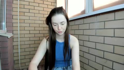 Christina online show from May 14, 8:10 am