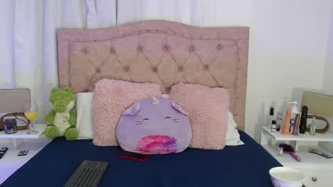 sweet caandyy online show from October 31, 4:08 pm