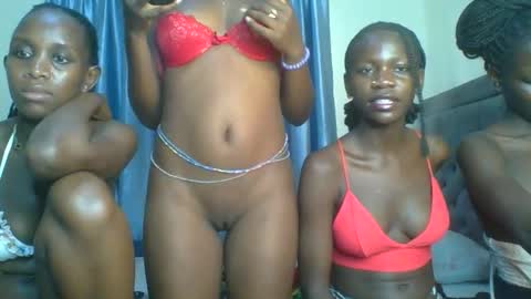 Camila online show from December 19, 10:22 am