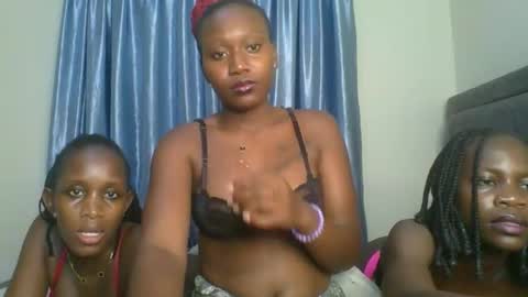 Camila online show from December 20, 11:12 pm