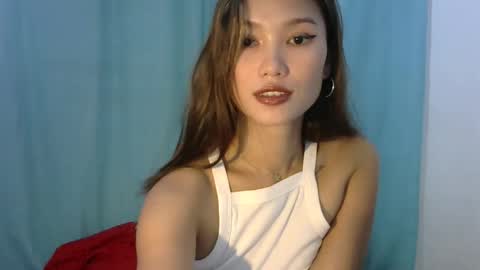 Snapshot of sweet_candice97 chatting on December 5, 12:41 am candy online show from December 5, 12:41 am