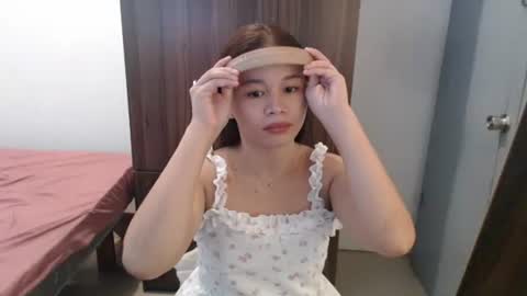 sweet_cassyxx online show from March 2, 4:25 am