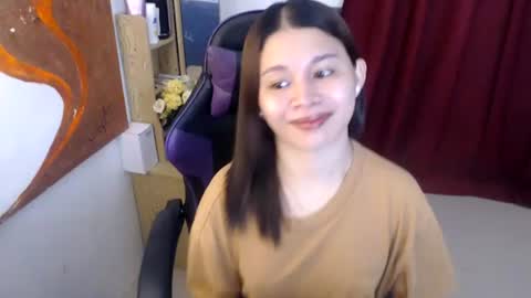 Snapshot of sweet_cassyxx chatting on June 21, 1:24 pm sweet_cassyxx online show from June 21, 1:24 pm