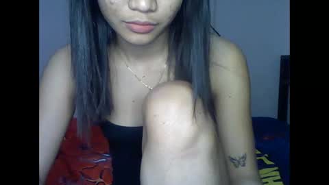 Snapshot of sweet_chantalle chatting on January 12, 8:04 am sweet_chantalle online show from January 12, 8:04 am