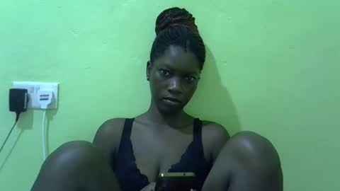 sweet_cherie1 online show from April 25, 5:43 am