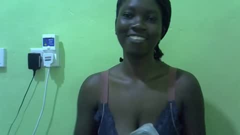 Snapshot of sweet_cherie1 chatting on May 16, 7:49 am sweet_cherie1 online show from May 16, 7:49 am