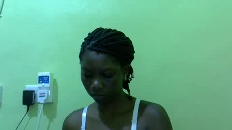 Snapshot of sweet_cherie1 chatting on May 19, 5:25 am sweet_cherie1 online show from May 19, 5:25 am