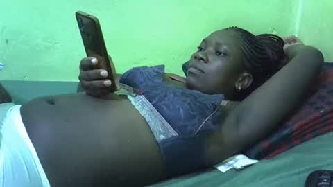 Snapshot of sweet_cherie1 chatting on May 30, 4:59 pm sweet_cherie1 online show from May 30, 4:59 pm