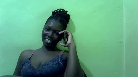 Snapshot of sweet_cherie1 chatting on June 9, 6:52 pm sweet_cherie1 online show from June 9, 6:52 pm