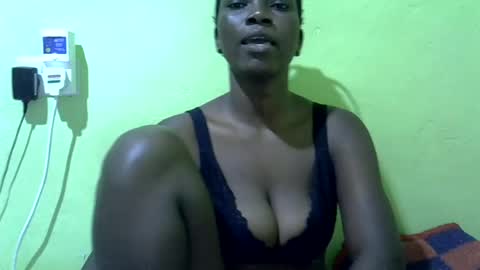 Snapshot of sweet_cherie1 chatting on June 27, 7:46 am sweet_cherie1 online show from June 27, 7:46 am