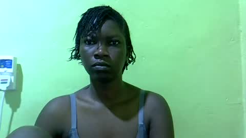 Snapshot of sweet_cherie1 chatting on July 21, 4:37 am sweet_cherie1 online show from July 21, 4:37 am