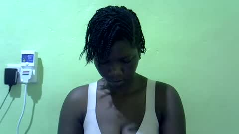 Snapshot of sweet_cherie1 chatting on July 23, 4:21 am sweet_cherie1 online show from July 23, 4:21 am