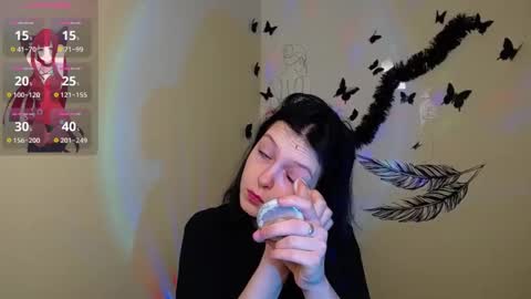 Ivy online show from February 4, 1:06 pm