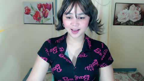 Snapshot of sweet_danicaa chatting on June 10, 4:56 am danice online show from June 10, 4:56 am